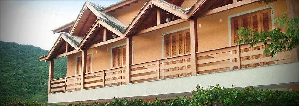 Pousada Colinas Da Lagoa Inn
